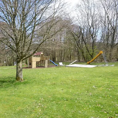 Gemütlicher Ferienbungalow In Usseln Bei Willingen, Kostenloses Wlan